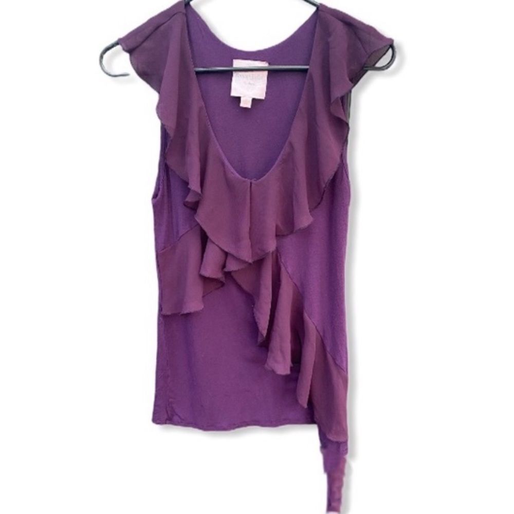 Romeo & Juliet Couture Sleeveless Top